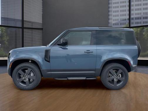 2025 Land Rover Defender 90 P300 S