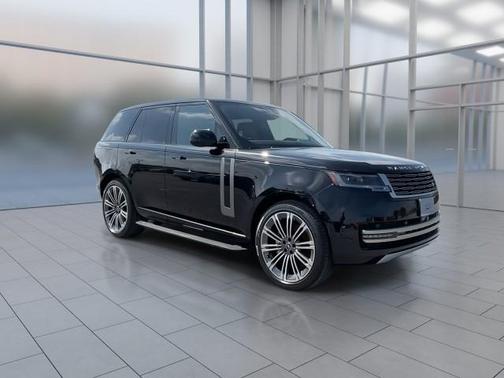 2025 Land Rover Range Rover P400 SE
