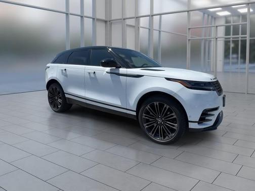 2026 Land Rover Range Rover Velar P400 Dynamic SE