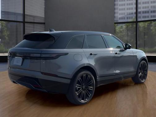 2026 Land Rover Range Rover Velar P250 SE R-Dynamic