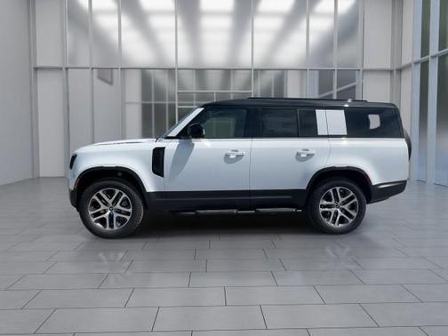2025 Land Rover Defender 130 P300 S