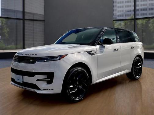 2026 Land Rover Range Rover Sport SE