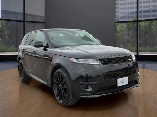 2026 Land Rover Range Rover Sport SE