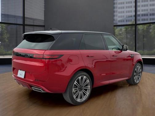 2026 Land Rover Range Rover Sport SE