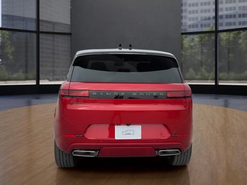 2026 Land Rover Range Rover Sport SE