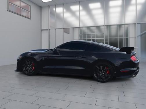 2022 Ford Shelby GT500 Base