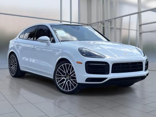 2023 Porsche Cayenne Platinum Edition