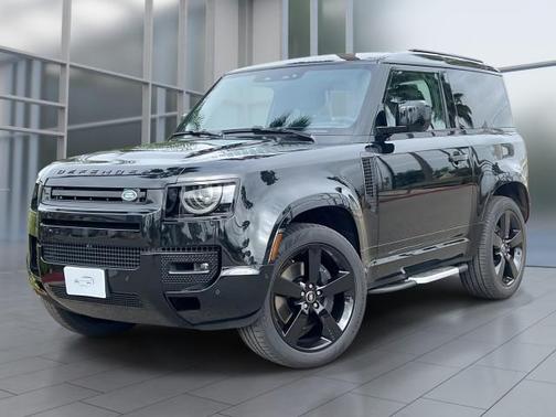 2025 Land Rover Defender 90 P400 X-Dynamic SE