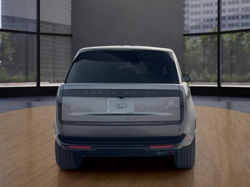 2026 Land Rover Range Rover P400 SE