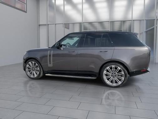 2024 Land Rover Range Rover P400 SE