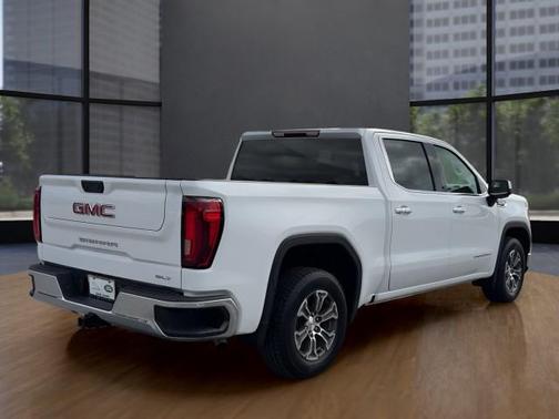 Summit White 2025 GMC Sierra 1500 SLT