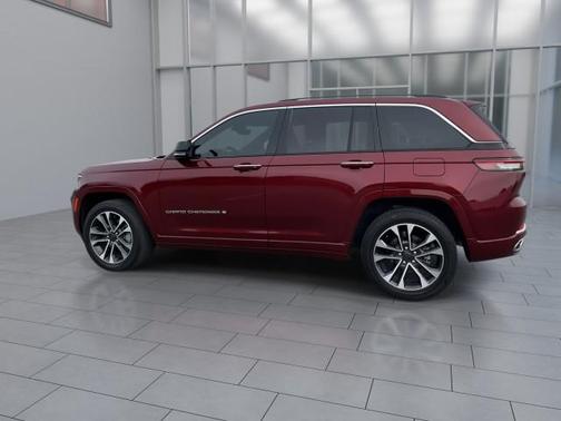 2023 Jeep Grand Cherokee Overland