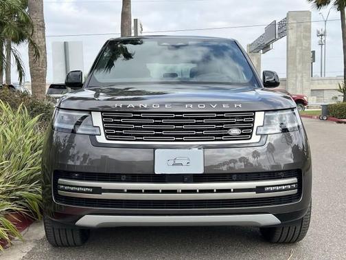 2025 Land Rover Range Rover P530 SE