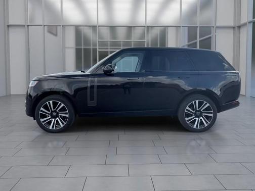 2023 Land Rover Range Rover P400 SE