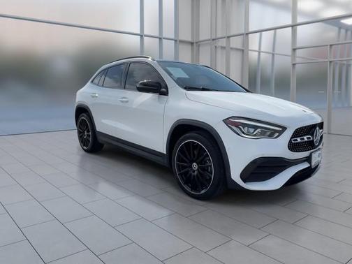 2021 Mercedes-Benz GLA 250 Base 4MATIC