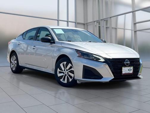 2024 Nissan Altima S FWD