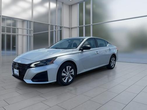 2024 Nissan Altima S FWD