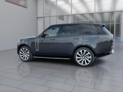 2025 Land Rover Range Rover P530 SE
