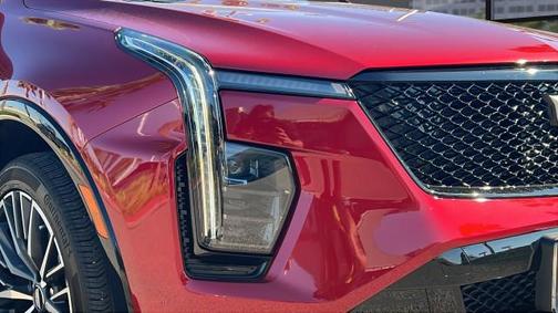 2025 Cadillac XT4 Sport