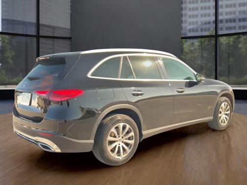 2024 Mercedes-Benz GLC 300 Base