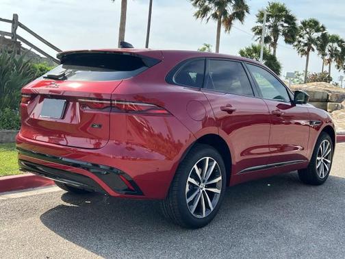 2026 Jaguar F-PACE R-Dynamic S P250 AWD Automatic