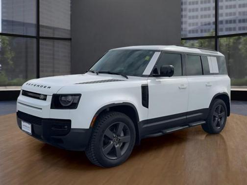 Fuji White 2025 Land Rover Defender 110 P400 S