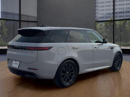2024 Land Rover Range Rover Sport SE