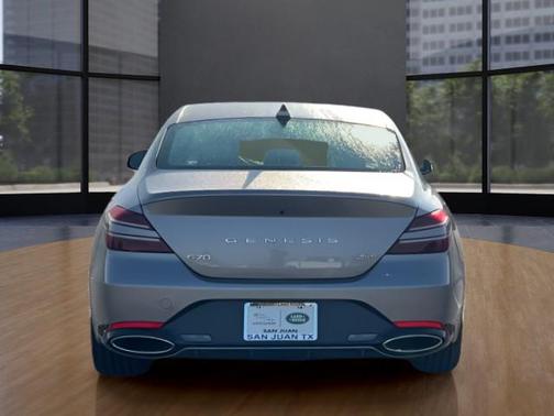 2025 Genesis G70 2.5T AWD