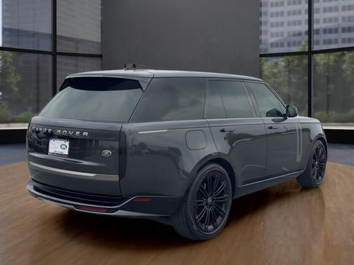 2023 Land Rover Range Rover P400 SE