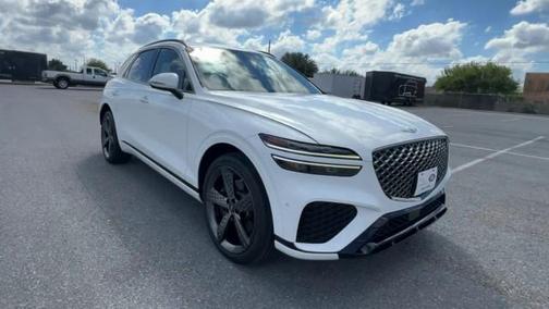 Uyuni White 2022 Genesis GV70 3.5T AWD Sport