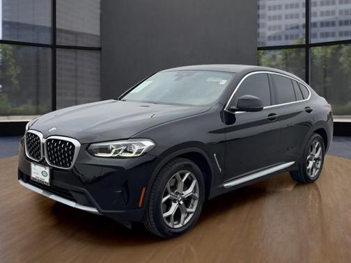 2023 BMW X4 xDrive30i