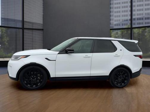 2024 Land Rover Discovery P300 S