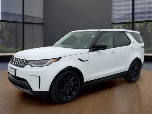 2024 Land Rover Discovery P300 S