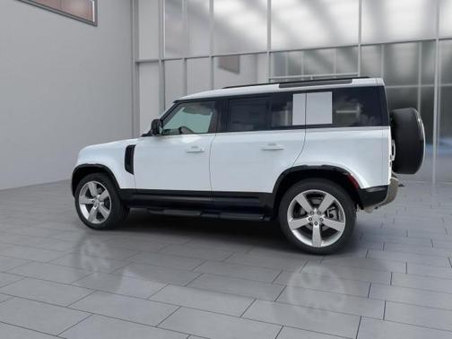 2025 Land Rover Defender 110 P400 X-Dynamic SE