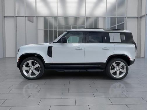 2025 Land Rover Defender 110 P400 X-Dynamic SE