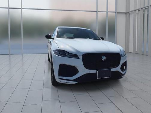 2026 Jaguar F-PACE R-Dynamic S P250 AWD Automatic