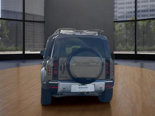 2024 Land Rover Defender 110 P300