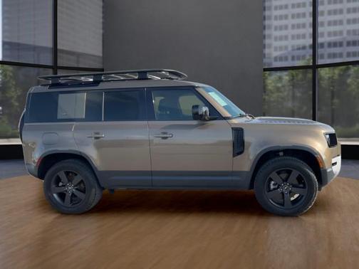 2024 Land Rover Defender 110 P300