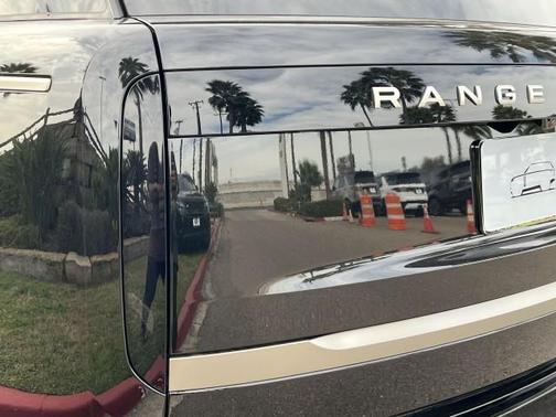 2025 Land Rover Range Rover P530 SE