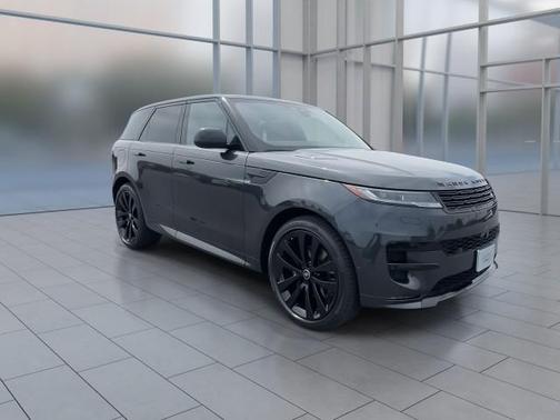2025 Land Rover Range Rover Sport SE