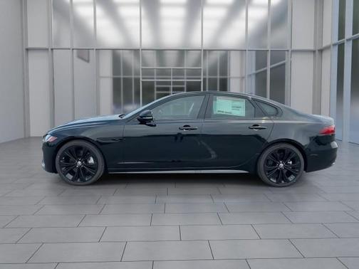 2024 Jaguar XF R-Dynamic SE P250 AWD Automatic