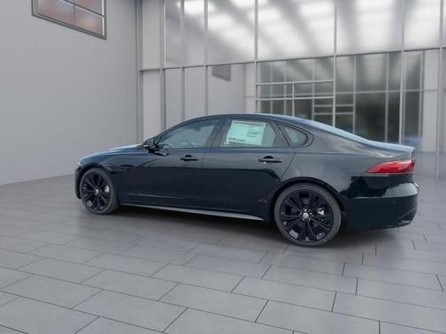 2024 Jaguar XF R-Dynamic SE P250 AWD Automatic