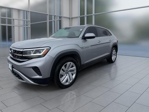 2021 Volkswagen Atlas Cross Sport 2.0T SE w/Technology