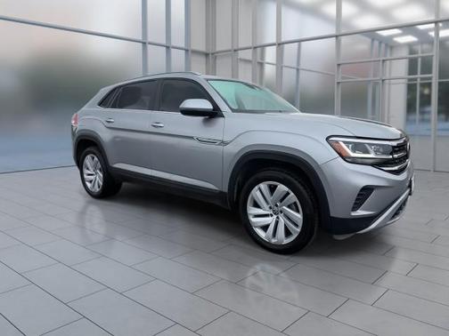 2021 Volkswagen Atlas Cross Sport 2.0T SE w/Technology