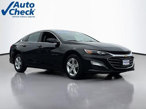 Mosaic Black Metallic 2023 Chevrolet Malibu LT W/1LT Sedan