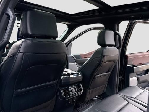 AGATE BLACK METALLIC 2023 Ford F-150 LARIAT
