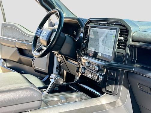 STAR WHITE METALLIC TRICOAT 2023 Ford F-150 XL
