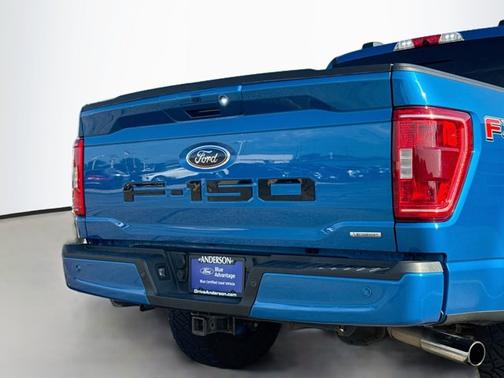 VELOCITY BLUE METALLIC 2021 Ford F-150 XL