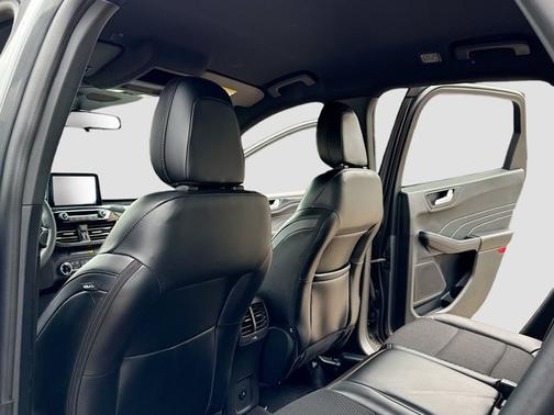 CARBONIZED GRAY METALLIC 2025 Ford Escape ST-LINE