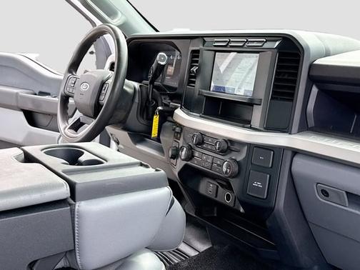 OXFORD WHITE 2023 Ford F-350 XL